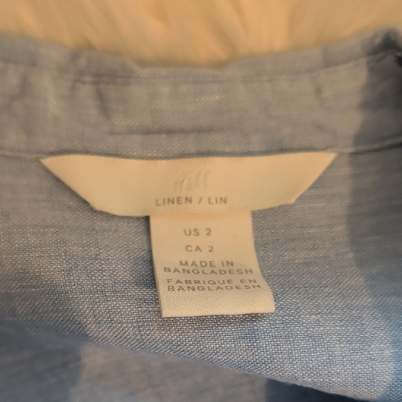 H&M Light Blue Casual Button Down Linen Shirt - Picture 3 of 3